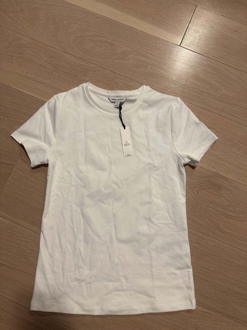 Banana Republic Baby Tee NWT